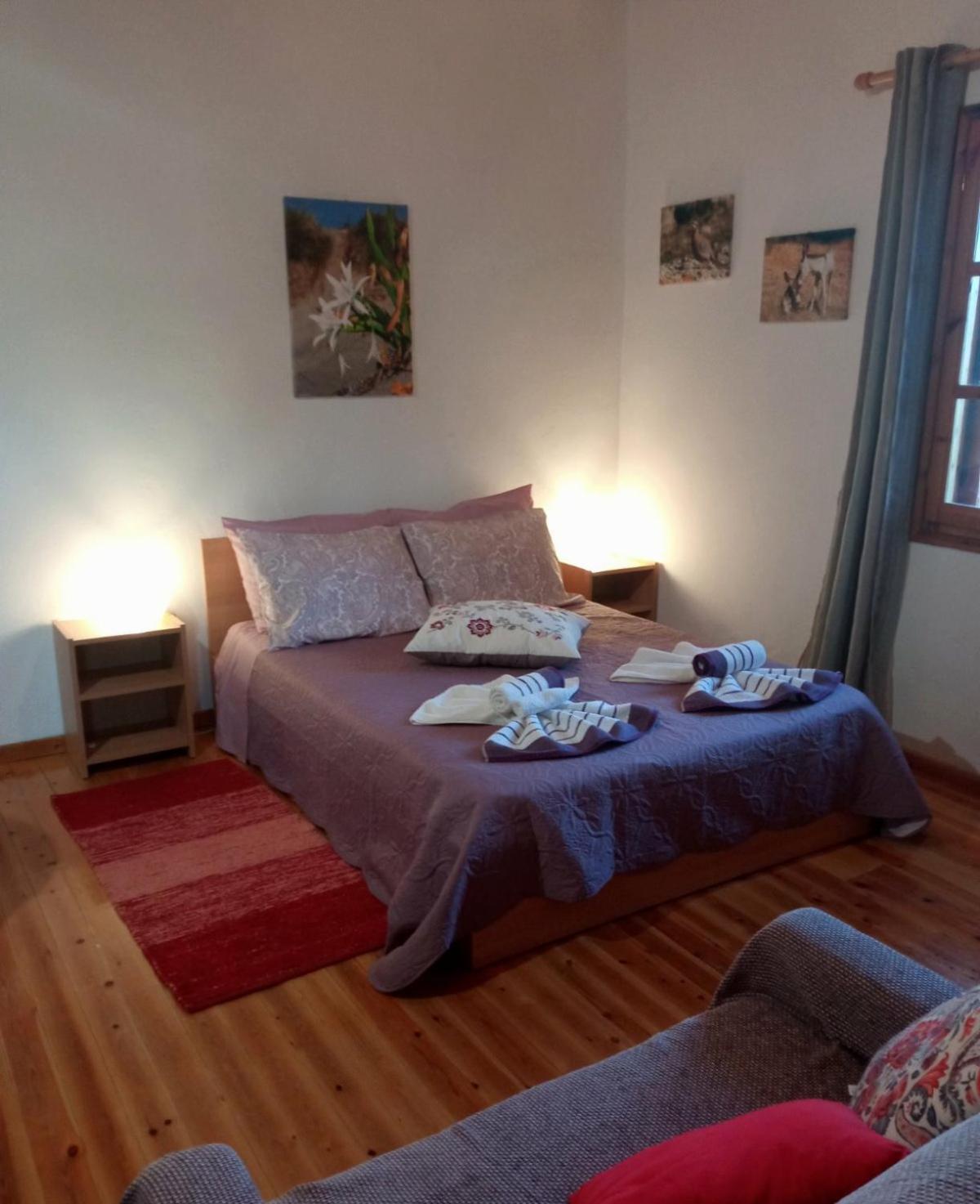 Cozy House With Amazing Sea View Daire Kaminia  Dış mekan fotoğraf